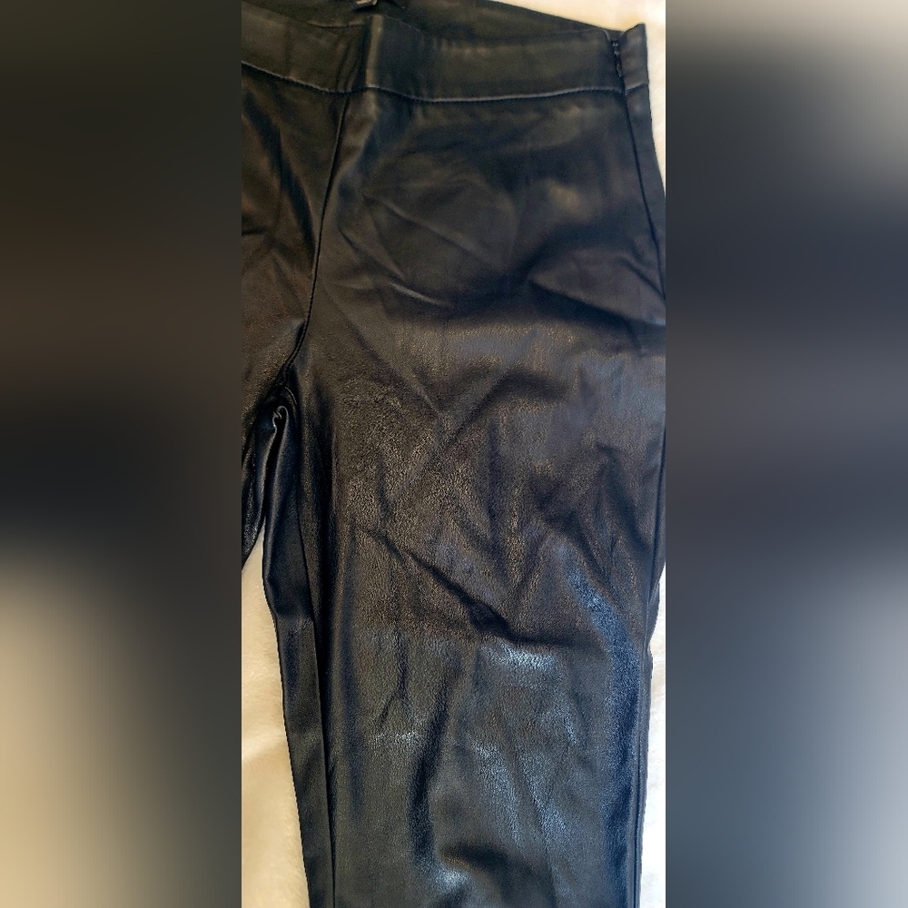 Ann Taylor Faux Leather Pants Womens Size 8 Black Vegan Leather - Picture 5 of 13
